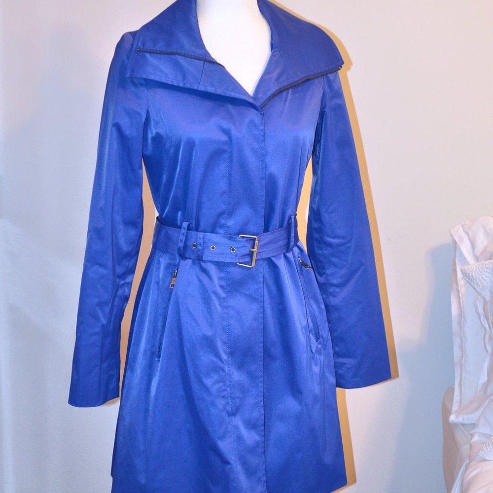 Mossimo Blue Raincoat with floral lining